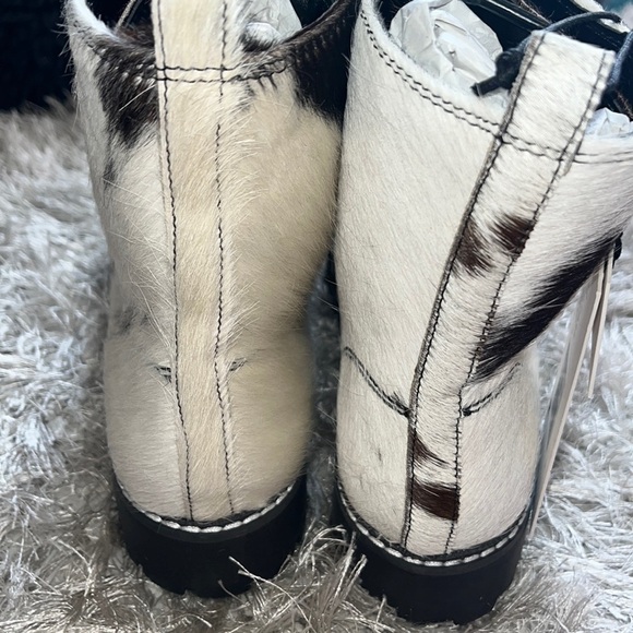 Leather booties with hairon in white, brown and black, new, size 7, Myra - Picture 9 of 14